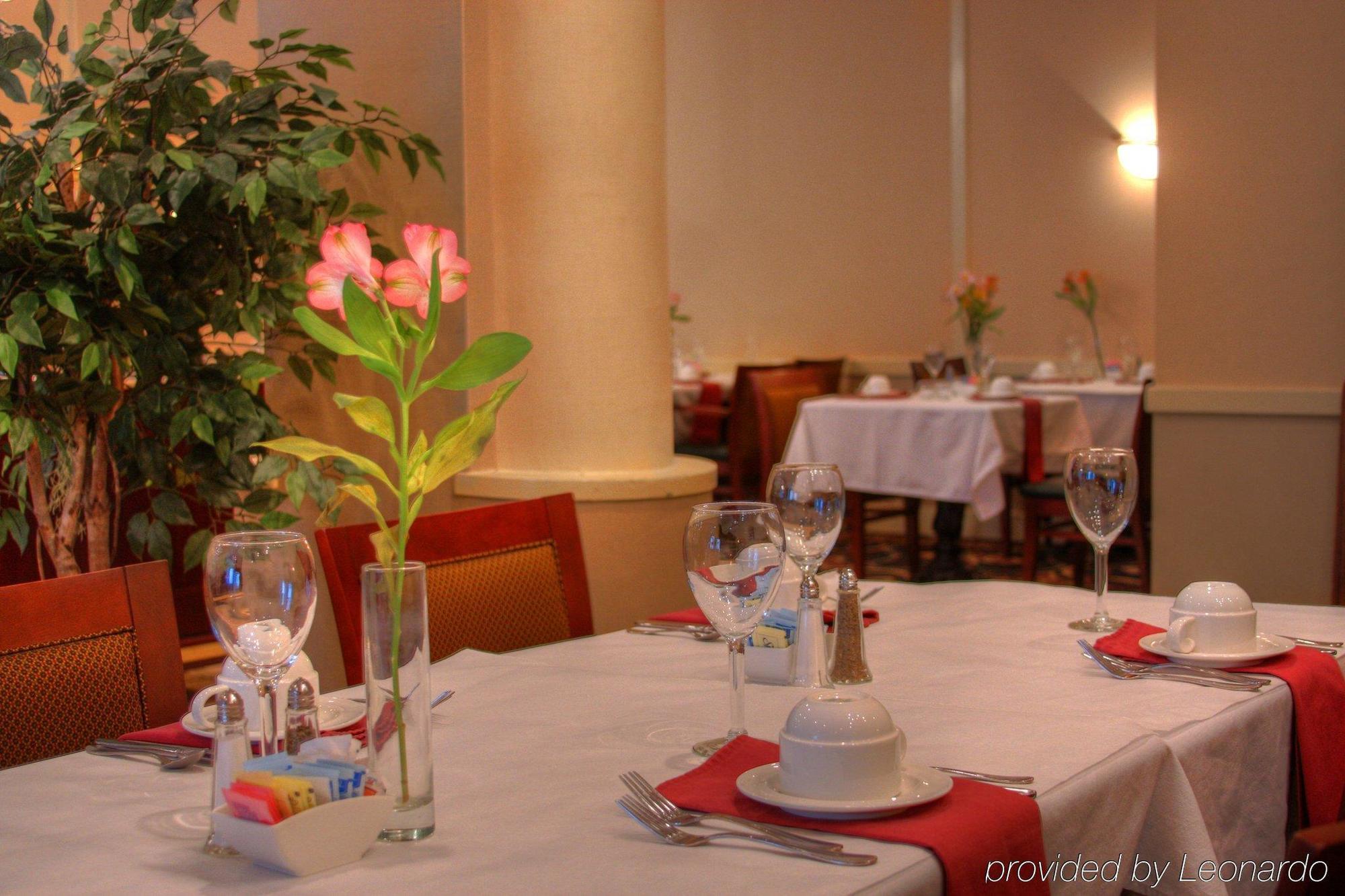 Red Lion Hotel Cromwell Restaurante foto